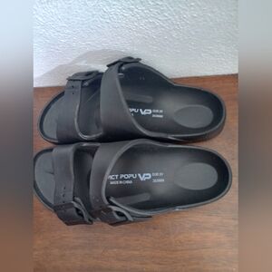 Black Slide‎ Sandals